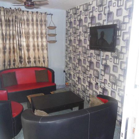 Legendary Inn & Lounge Bale Akiosi Exteriér fotografie
