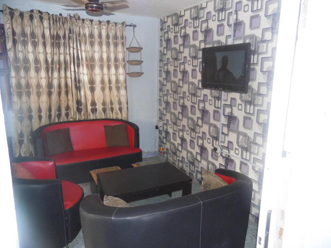 Legendary Inn & Lounge Bale Akiosi Exteriér fotografie